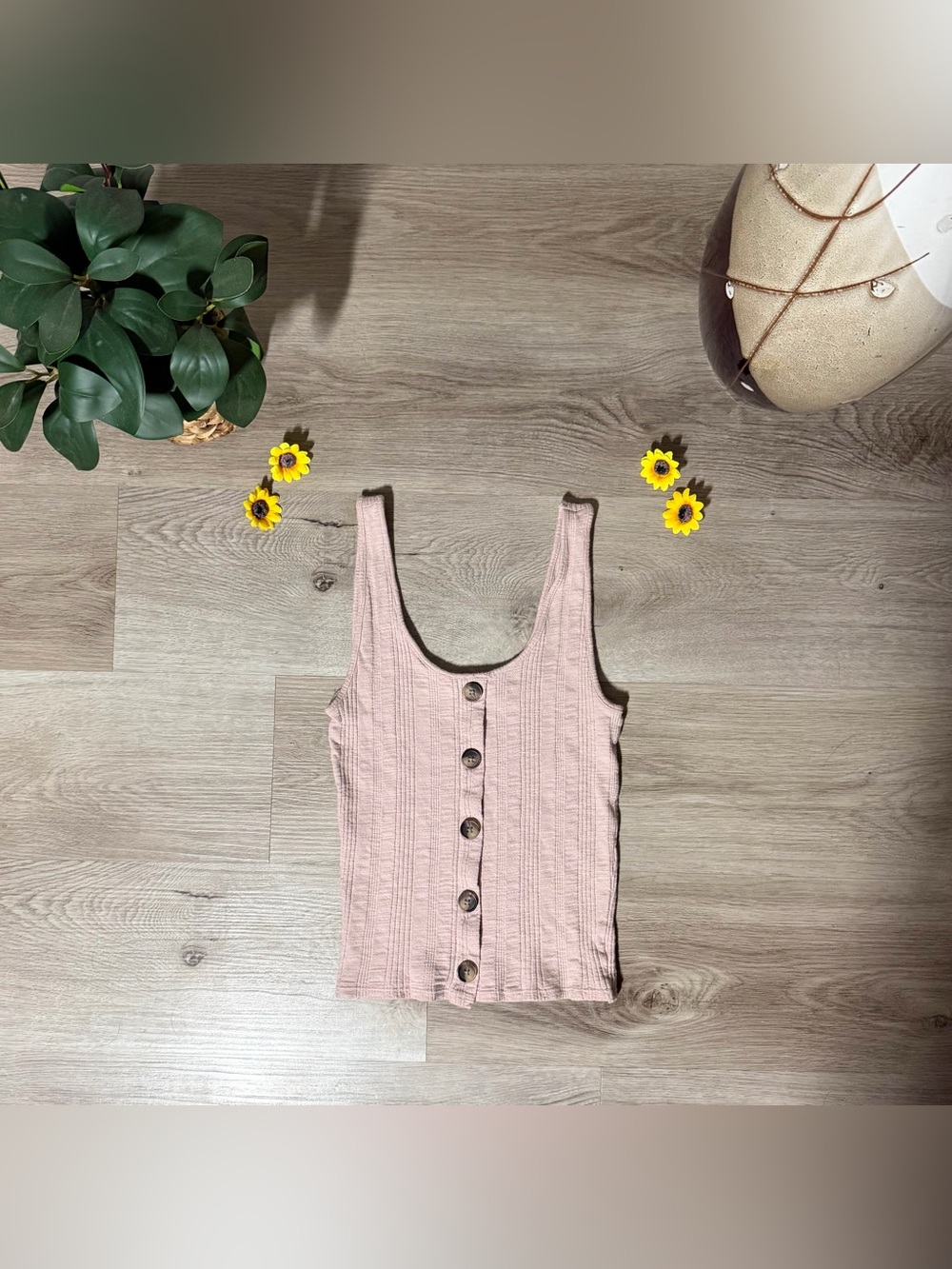 American Eagle Outfitters Blush Ribbed Button-Front Tank - XS